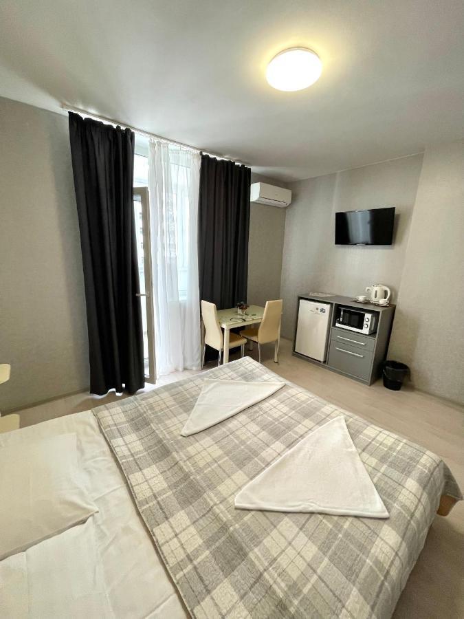 East Residence 키예프 외부 사진