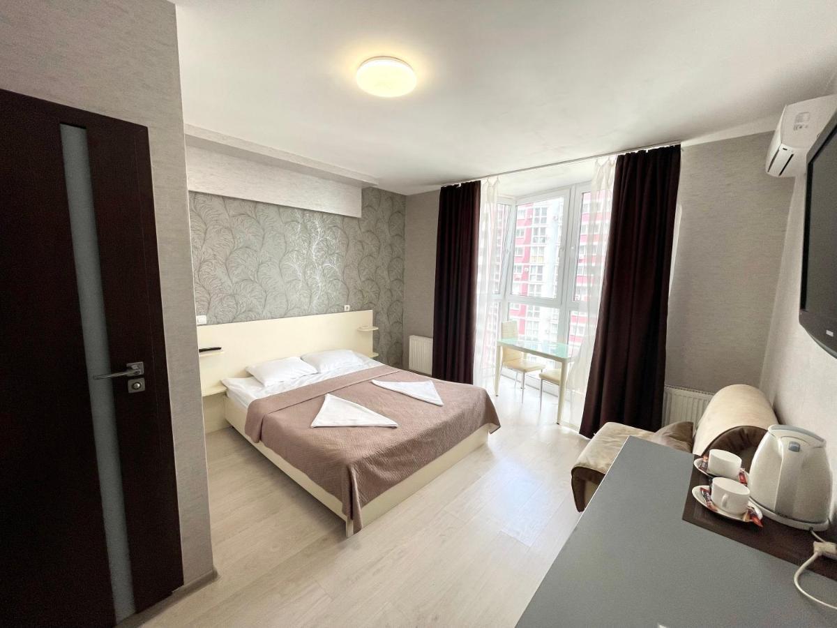 East Residence 키예프 외부 사진